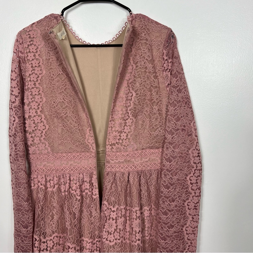Roolee Lace Midi Dress in Blush Pink - Picture 7 of 8